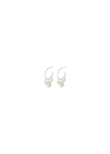 Pernille Corydon's Bay Hoops - Zilver. Koop hier oorbellen.