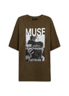 CMMUSE-TEE - Donker Olijf-T-shirts-Copenhagen Muse-Butler Loftet
