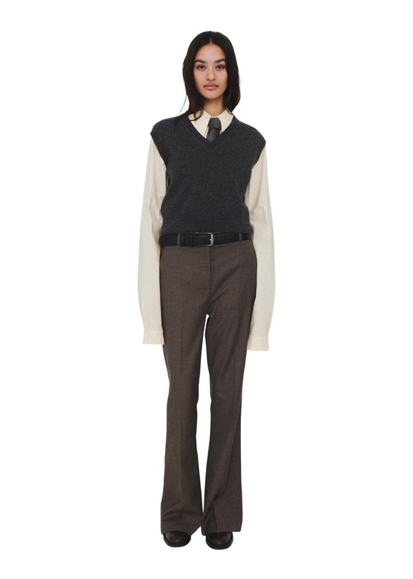 COMO DESTROYED VEST - Grijs Melange-Knitwear-The Garment-Butler Loftet