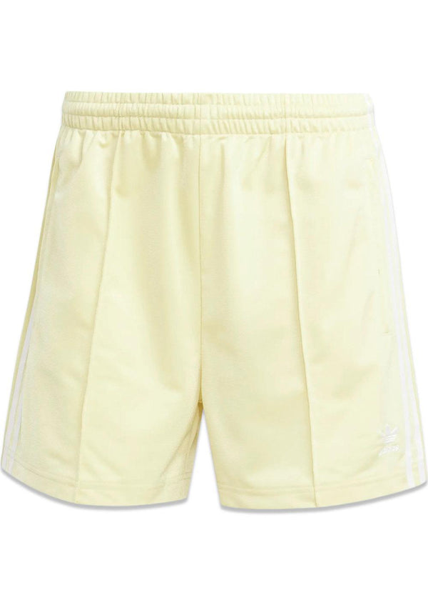 FIREBIRD SHORTS - Poedergeel-Shorts-Adidas Originals-Butler Loftet