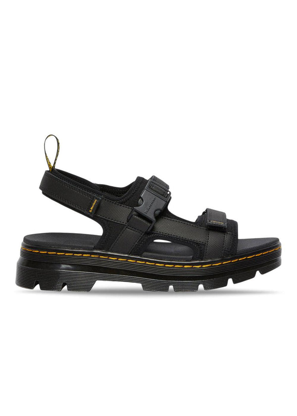 Dr. Martens' Forster - Black Poly Rip Stop. Køb sandaler her.