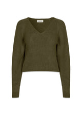 GalenMD korte v-hals - Dark Olive-Knitwear-Modström-Butler Loftet