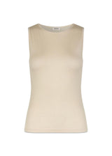 Modströms HarperMD-top - Summer Sand. Koop hier topjes.