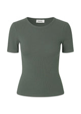 Igormd kort t-shirt - Beluga-Top-Modström-Butler Loftet
