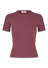 Igormd kort t-shirt - Wineberry-T-shirts-Modström-Butler Loftet