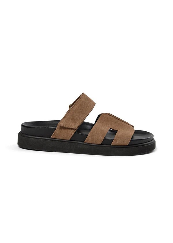 Maru Suede - Taupe Suede-Sandals-Pavement-Butler Loftet