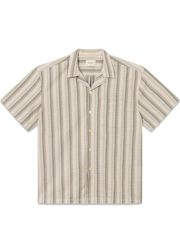 OTTER SEERSSUCKER SS SHIRT - Grijs gestreept-Overhemden-Forét-Butler Loftet