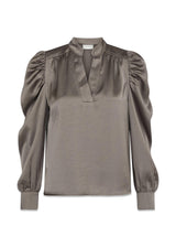 Rosslyn Heavy Sateen Blouse - Warm Grijs-Blouses-Neo Noir-Butler Loftet