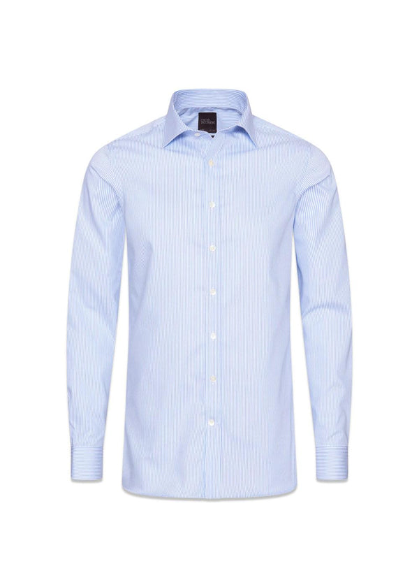 Slim Fit Cut Away Non Iron Banker Stripe - Lichtblauw-Overhemden-Oscar Jacobson-Butler Loftet