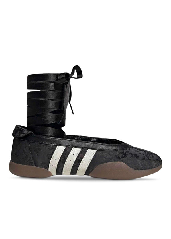TAEKWONDO MEI BALLET W - Core Black-Schoenen-Adidas Originals-Butler Loftet