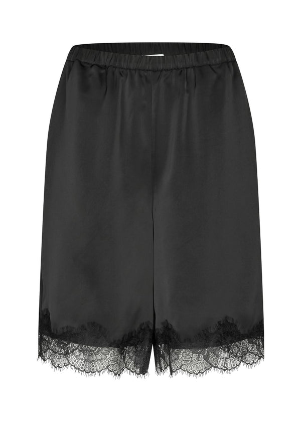 Tamalmd korte broek - Black-Shorts-Modström-Butler Loftet