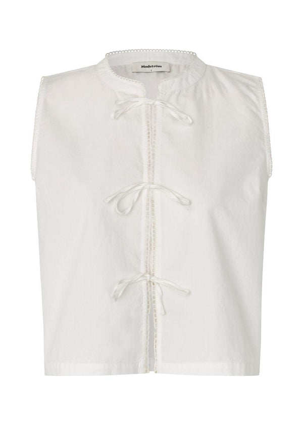 Tessamd top - Soft White-Top-Modström-Butler Loftet