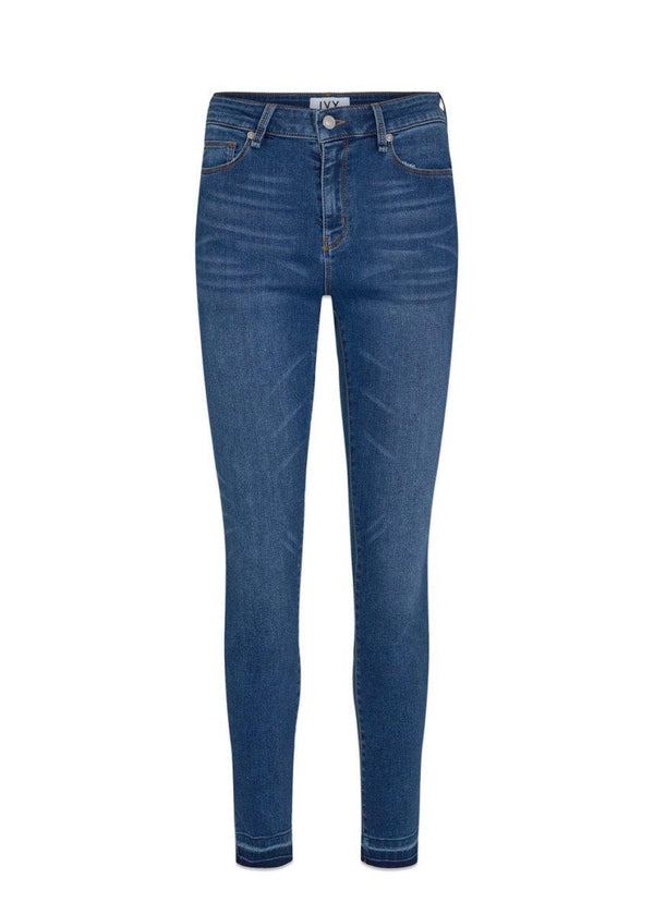 Ivy Copenhagens Alexa Jeans wash Cool Barcelona - Denim Blue. Køb jeans her.