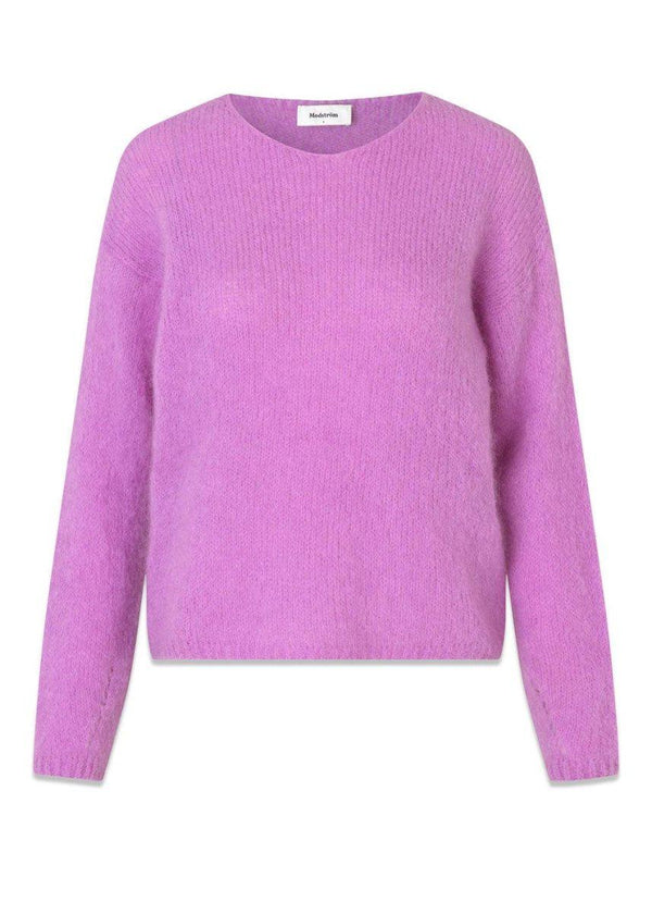 Modströms BertyMD V-neck - Pale Grape. Køb strik her.