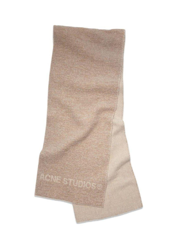 Acne Studios' FN-UX-SCAR000225 - Koudbeige. Koop hier een sjaal.