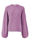 Modströms Goldie o-neck - Pale Grape. Køb strik her.