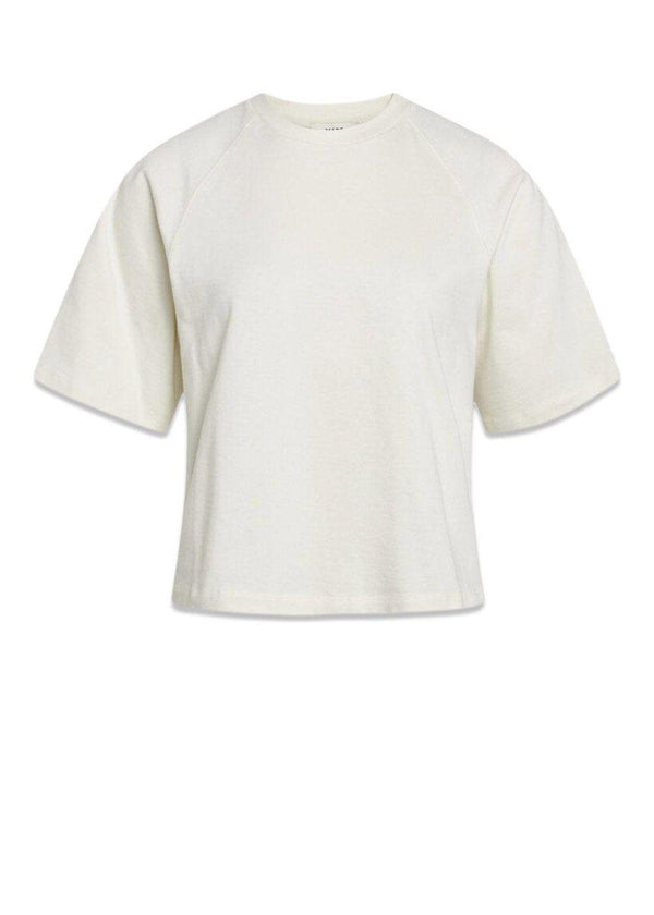 Mads Nørgaards Heavy Single Trista Tee FAV - Snowwhite. Køb t-shirts her.