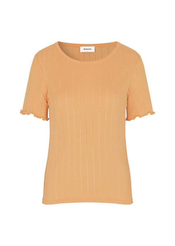 Modströms Issy t-shirt - Apricot Cream. Køb t-shirts her.