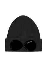 C.P. Companys Knit Cap - Black. Køb huer her.