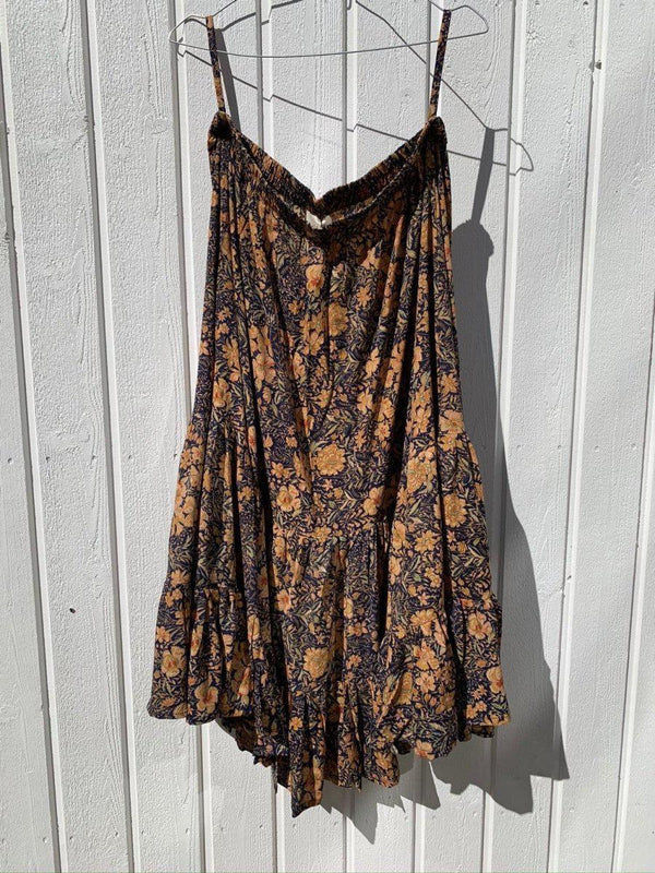 Sissel Edelbos Lola Midi Skirt - Color 8. Køb kjoler her.