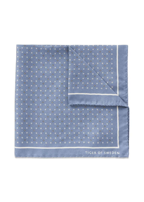 Tiger of Swedens PRURANT - Blue. Køb scarf her.