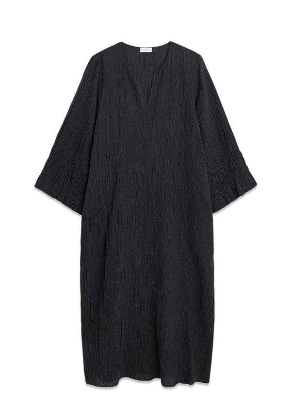 By Malene Birgers RIELLE - Black. Køb kjoler her.