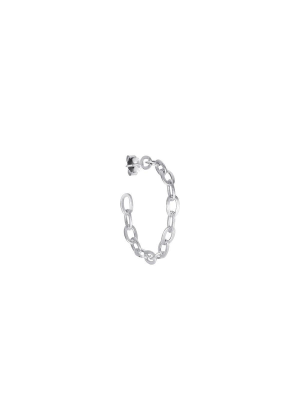 Jane Kønig's ROW CHAIN ​​HOOP - Zilver. Koop hier oorbellen.