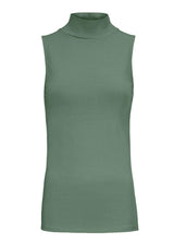 Modströms Theo top - Sea Green. Køb t-shirts her.